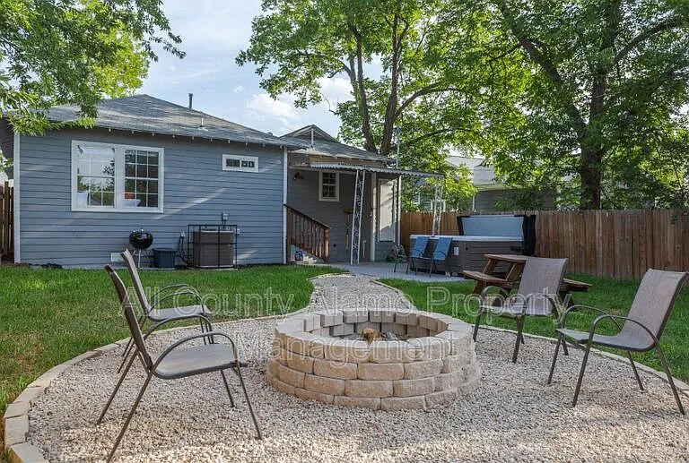 1031 W Gramercy Pl — Photo 21