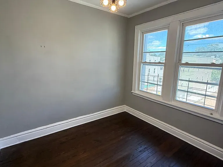 845 S 19th St #3L — Photo 2