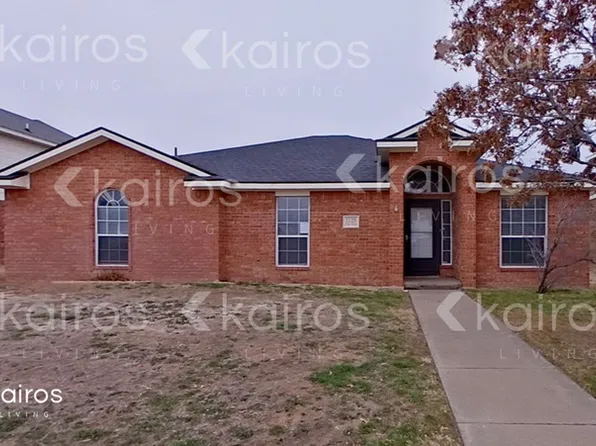 1128 Pikes Peak Dr, Amarillo, TX 79110