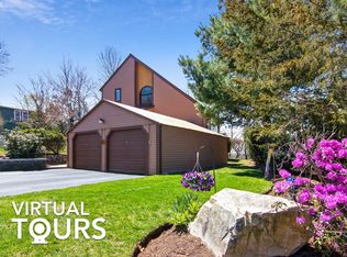 2 Sidney St, Wakefield, MA 01880