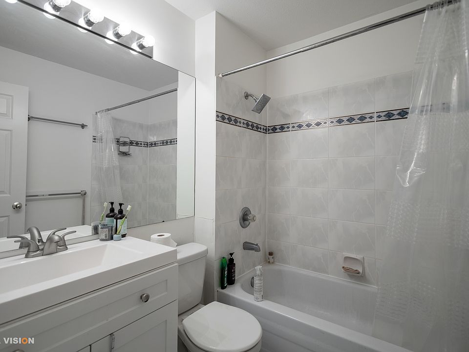1st image of 2238 Kingsway #226