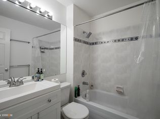 2238 Kingsway #226, Vancouver, BC V5N2T7