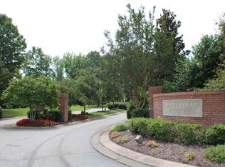 9 Barrett Pl, Jackson, TN 38305