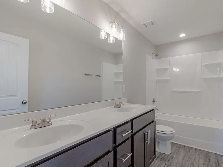 1000 Henry Place Blvd #101 — Photo 21