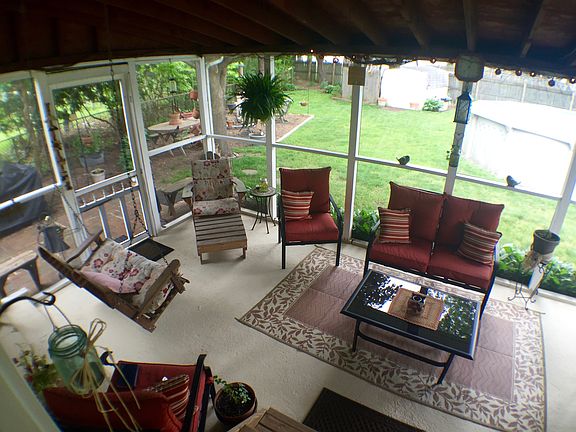 Screen Porch