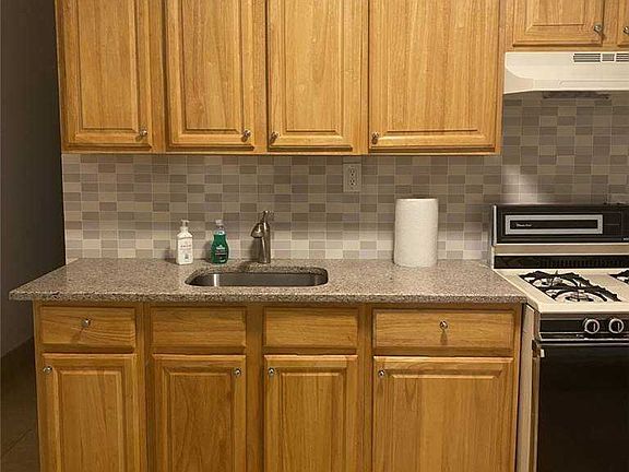 2nd image of 28-47 46th St #2R