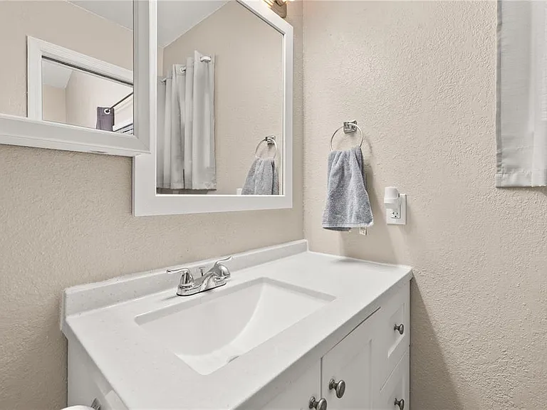 6613 Chantry St — Photo 21