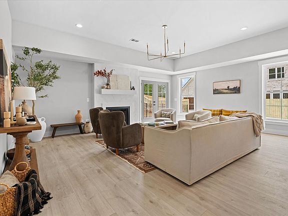 4th image of 108 Turrentine Ln