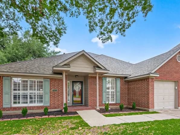 819 Maplewood Falls Ct, Houston, TX 77062