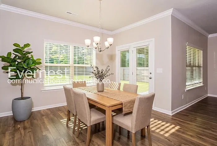 3 bed, 2.0 bath, 1683 sqft, $1,845 — Photo 4