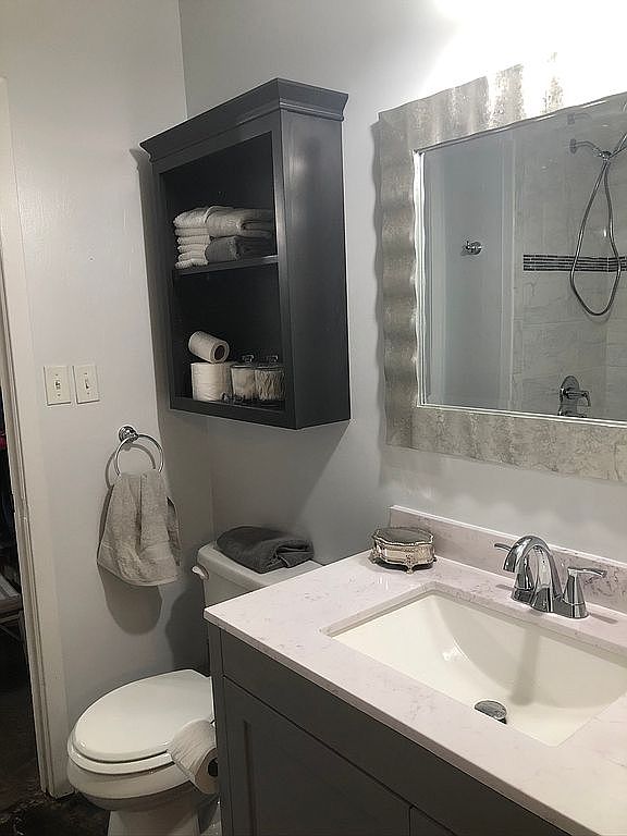 2738 Essex Pl, Greenville, MS 38701 | Zillow