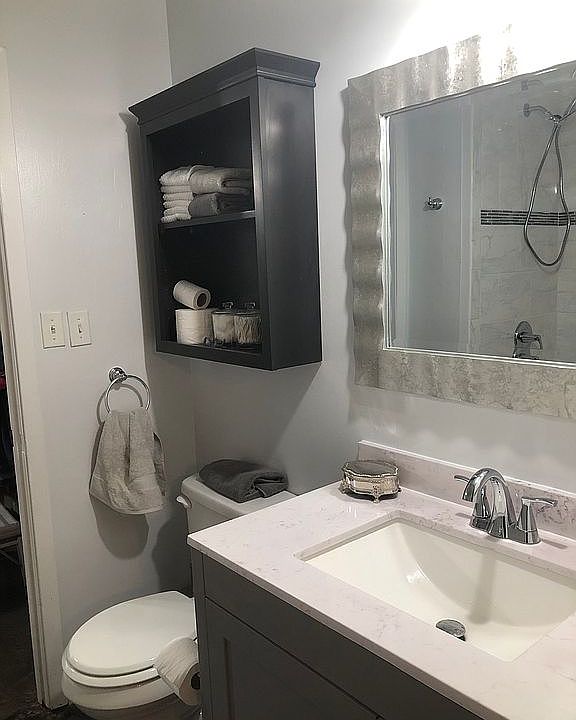 1st image of 2738 Essex Pl