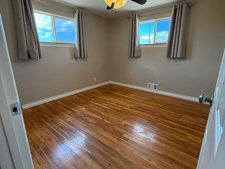 1451 S Osage St — Photo 11