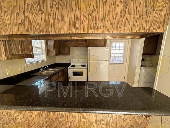 3rd image of 314 W Albatross Ave #A