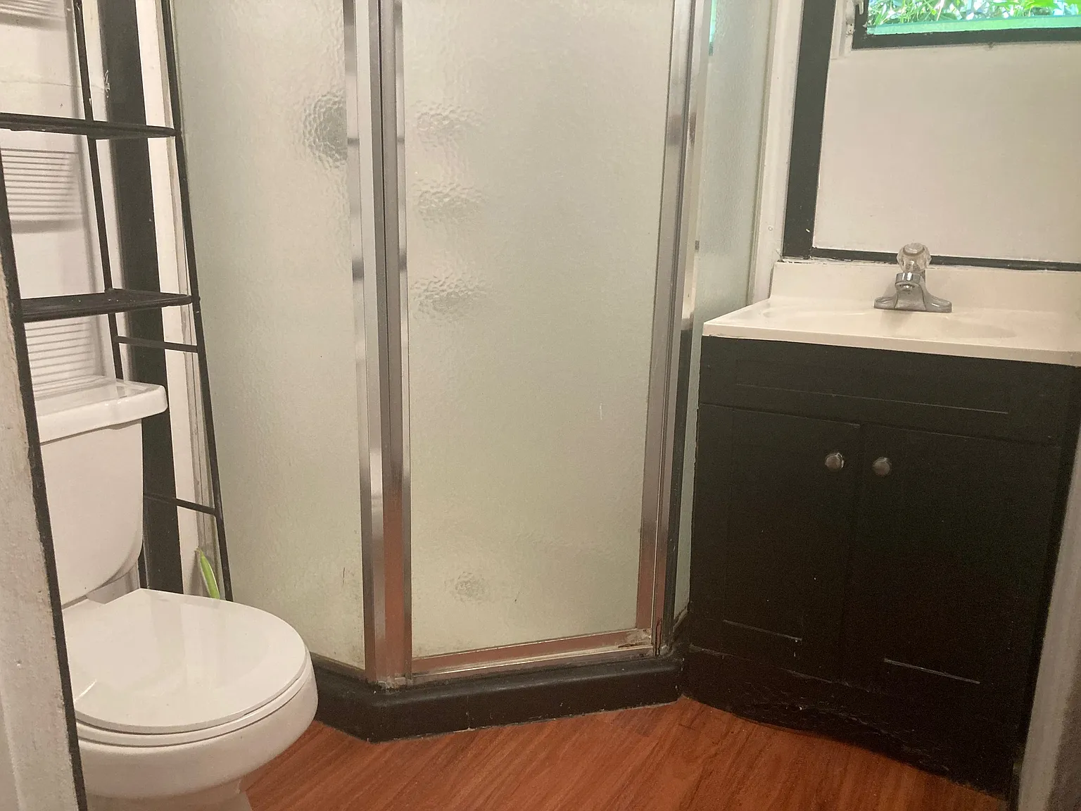 Studio, 360 sqft, $1,600 — Photo 3