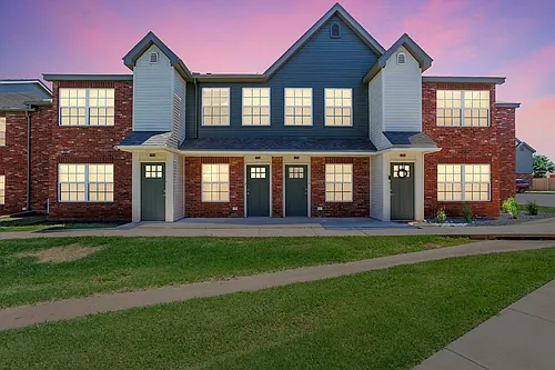 Pointe at North Penn Photo 1