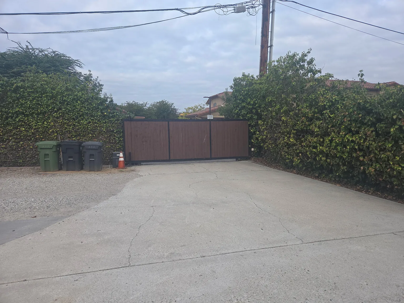 2 bed, 1000 sqft, $2,600 — Photo 1