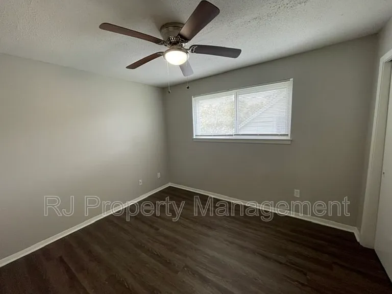 605 Patterson St #2 — Photo 8