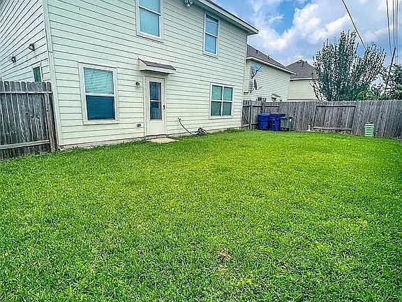 4th image of 19207 Sandelford Dr