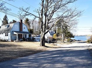 6 Quarry Rd, Mystic, CT 06355