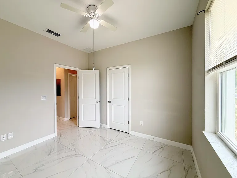 2 W Orange St #101 — Photo 36