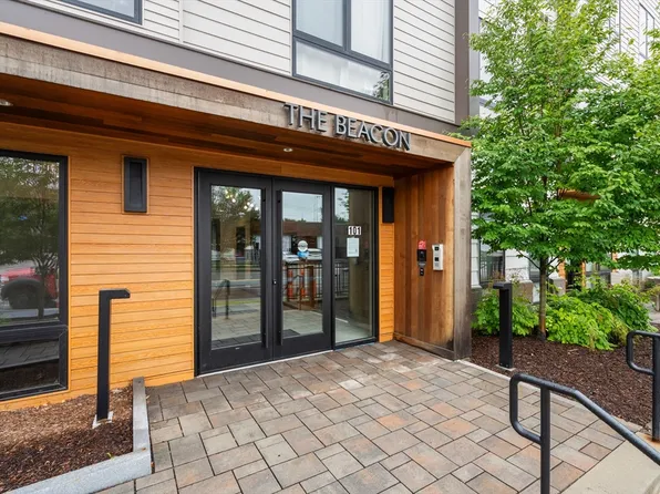 101 N Beacon St #210, Watertown, MA 02472