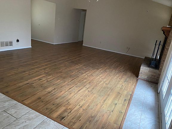 3rd image of 5700 Bramblewood Ct