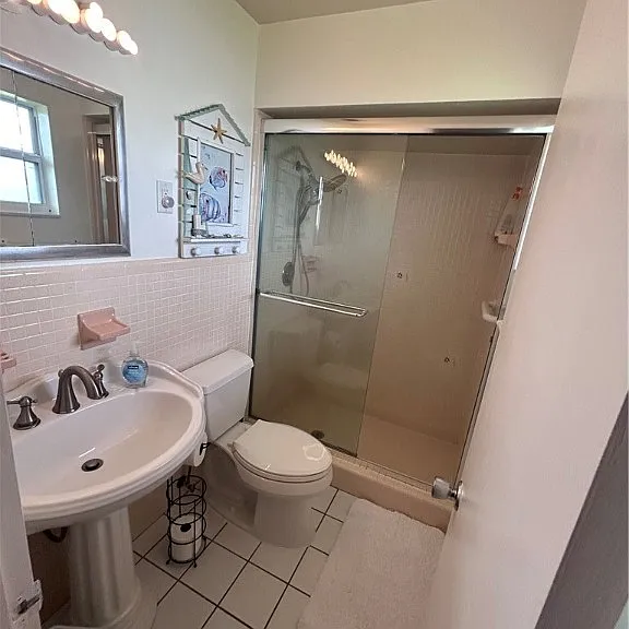 Covington Cir W — Photo 9