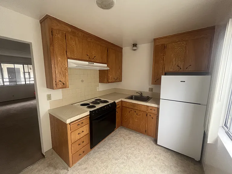 1822 Francisco St #14 — Photo 1