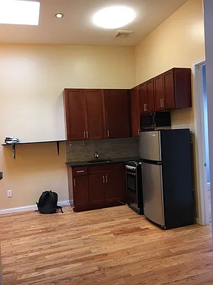 Rented by Brooklyn Group | media 25