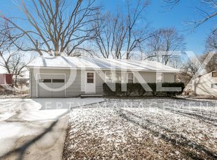 8401 E 86th Ter, Raytown, MO 64138