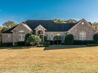301 Hunters Ln, Hendersonville, TN 37075