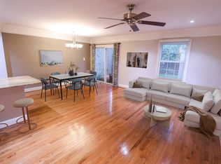 4530 Airlie Way #1, Annandale, VA 22003