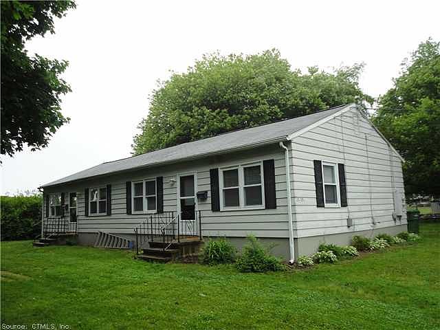 2nd image of 23 Saint Paul Ct