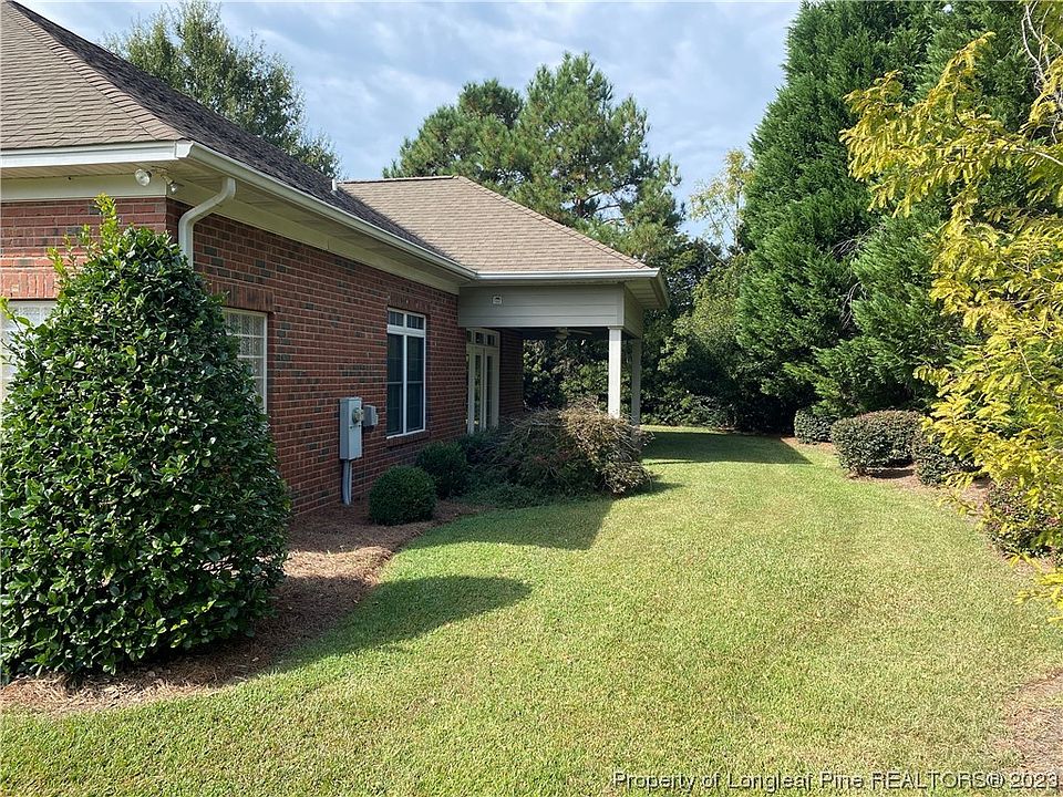 2nd image of 100 Oak Pointe Cir W