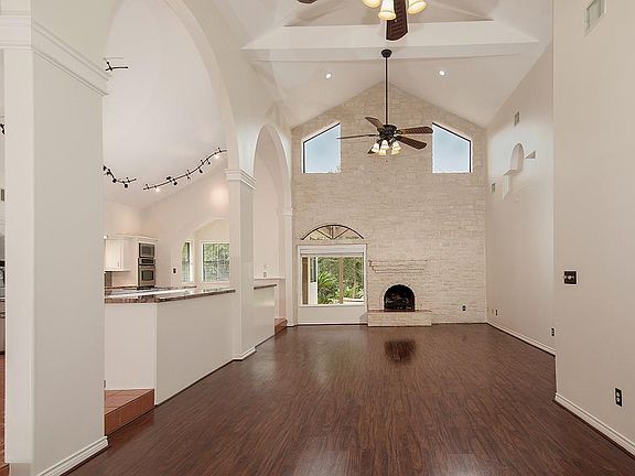 4th image of 9890 Mesquite Dr