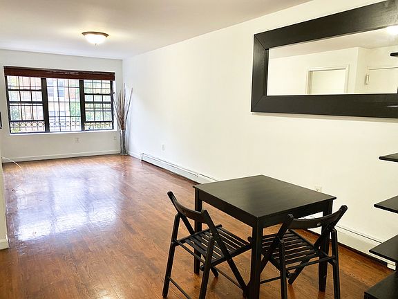 3rd image of 137 Herkimer St #2E
