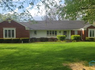 18225 W Portage River South Rd, Elmore, OH 43416