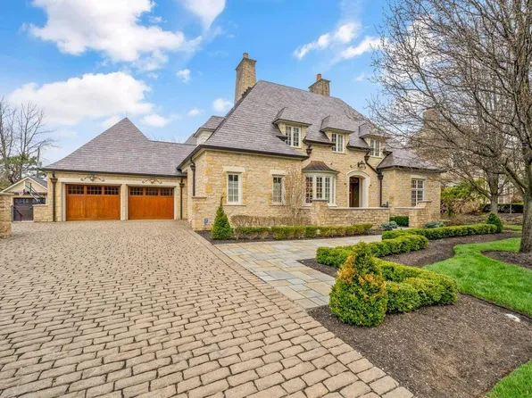 2528 Onandaga Dr, Columbus, OH 43221