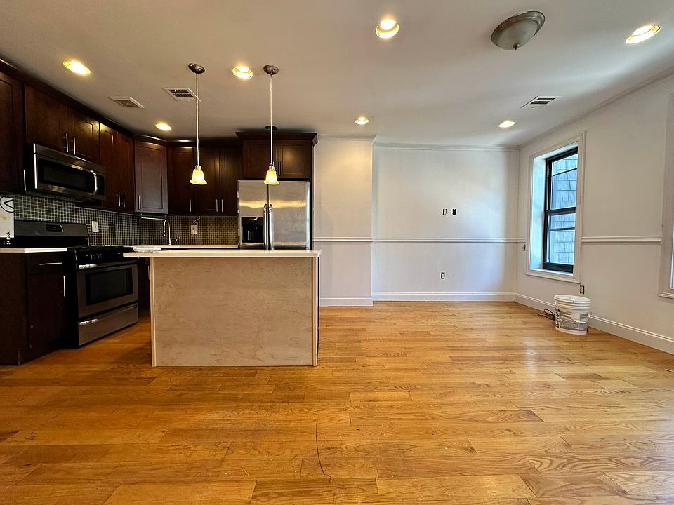 1st image of 1417 Herkimer St #3