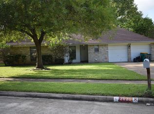 2920 Hamm Rd, Pearland, TX 77581