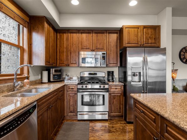 6300 Locarno Dr APT J, Whitefish, MT 59937