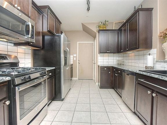3rd image of 1620 Bryant Dr Unit 1503
