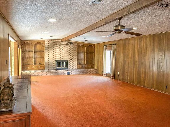5th image of 2420 Brentwood Dr
