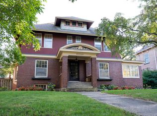1244 Lake Dr SE, Grand Rapids, MI 49506
