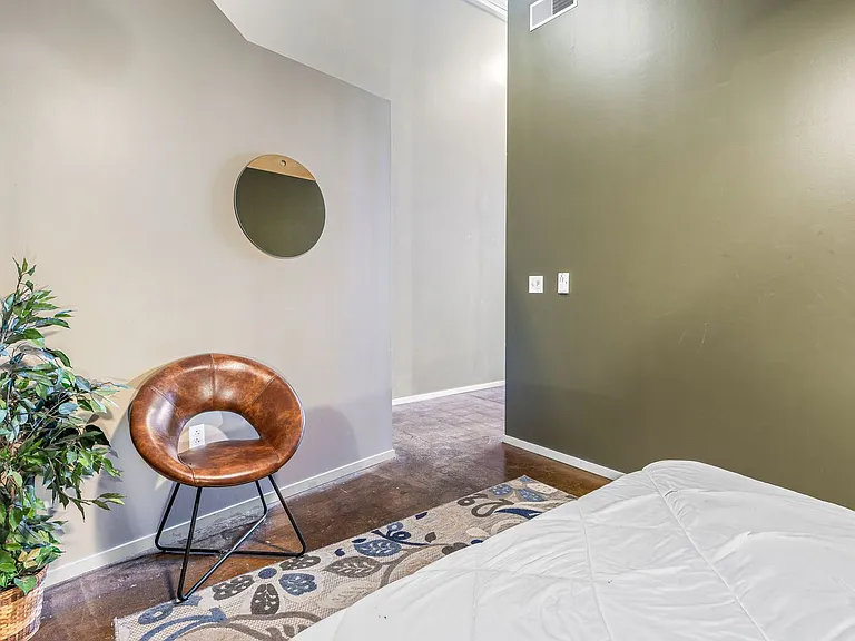 1720 Chouteau Ave #103 — Photo 19