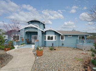 3145 Winchester Dr, Rescue, CA 95672