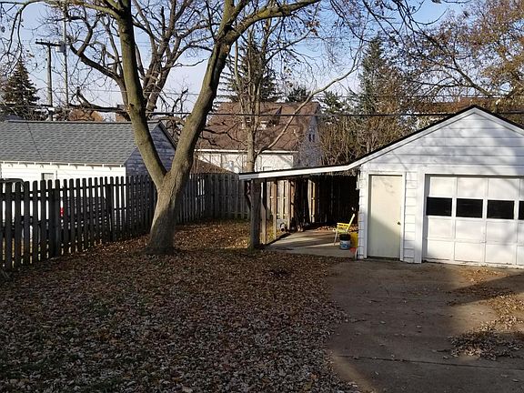 3rd image of 1233 Joosten St SW