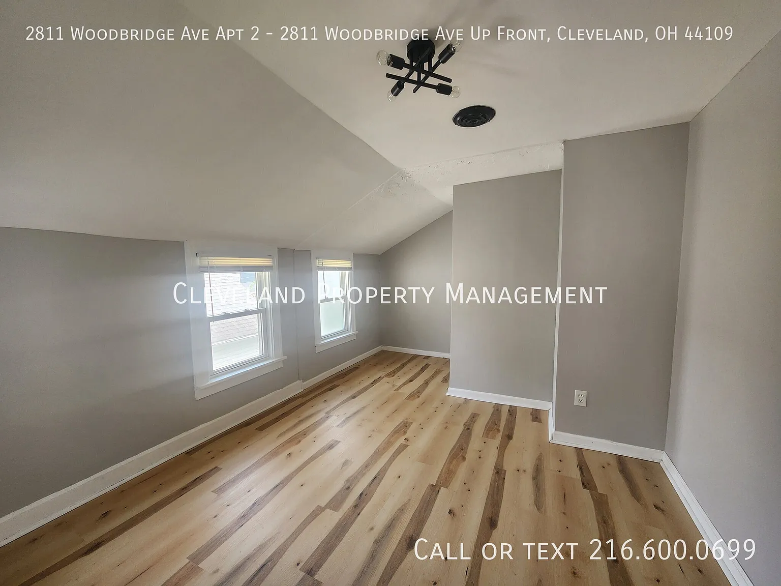Updated 2 bedroom near MetroHealth — Photo 2