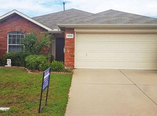 10325 Lake Ter, Hurst, TX 76053